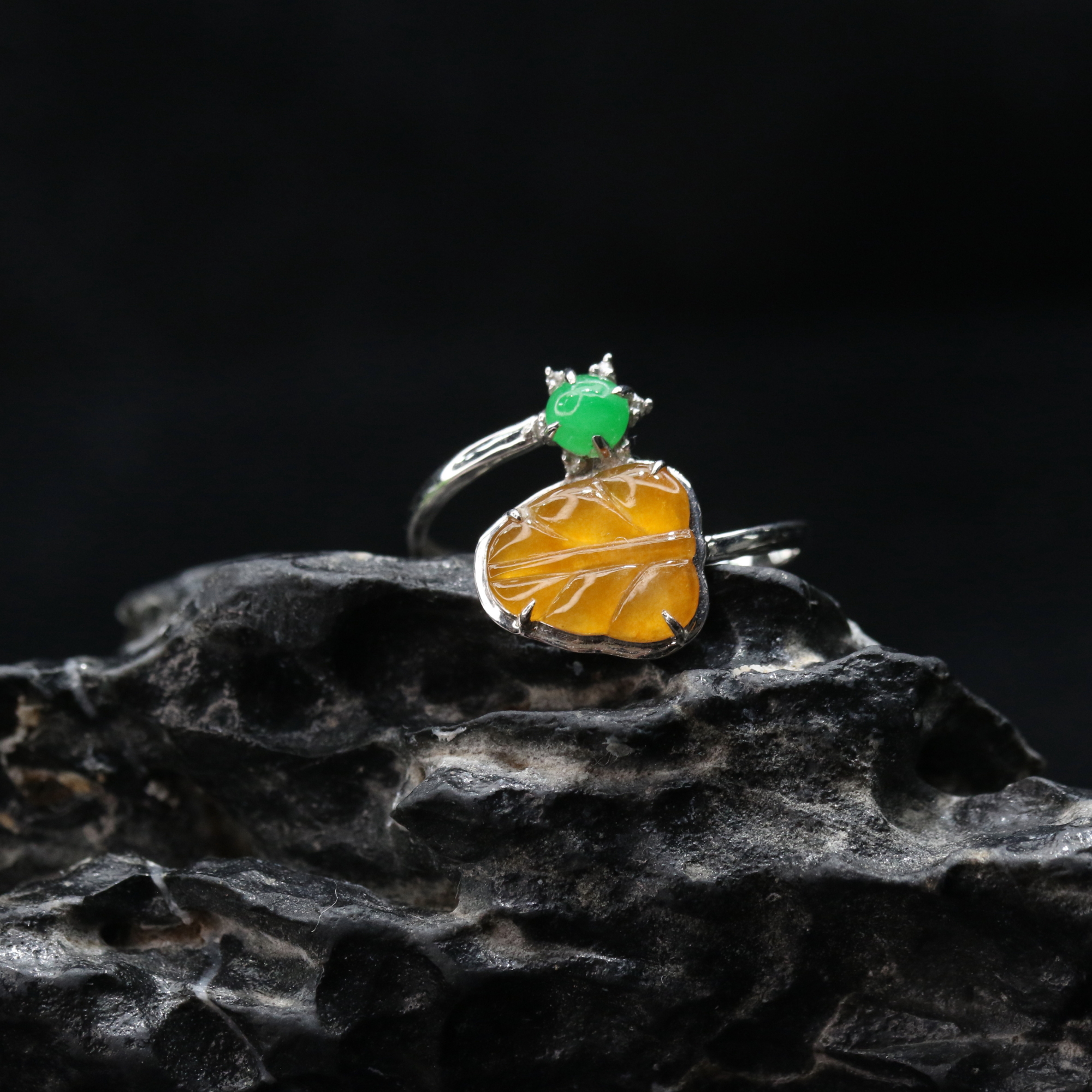 26天然缅甸翡翠A货18k黄翡叶子戒指/600116/上海嘉禾拍卖