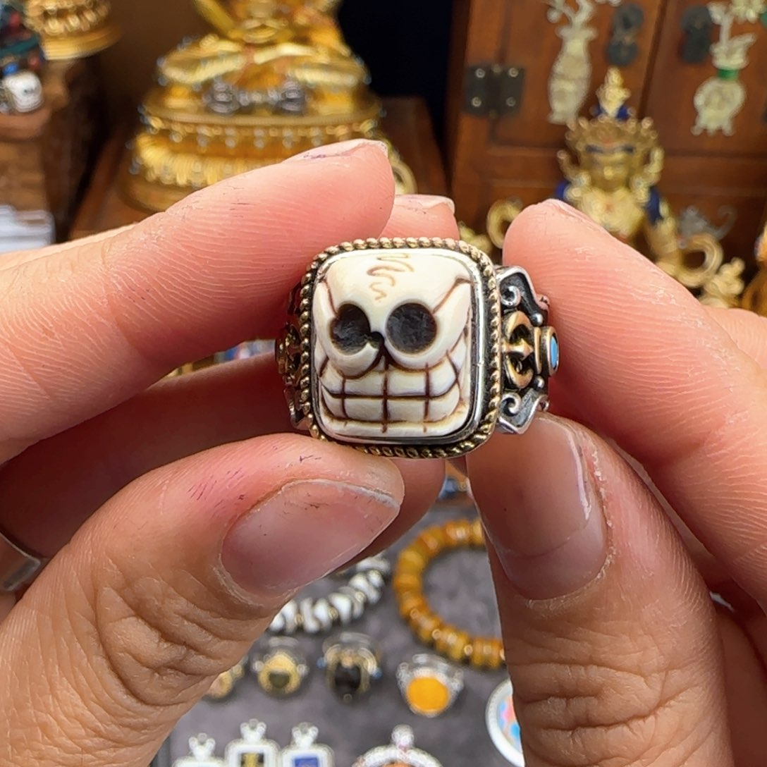 琉璃手工艺品?****哥菩提