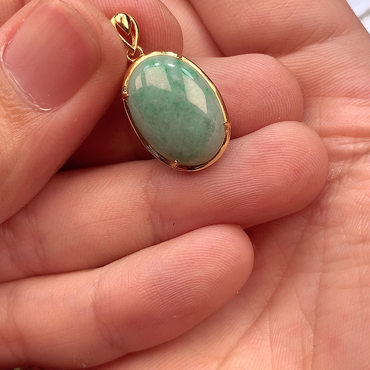 翡翠颈饰银S925镶嵌翡翠