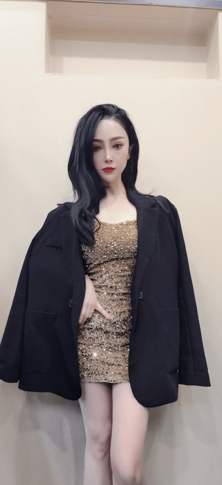 设计师定制款女装