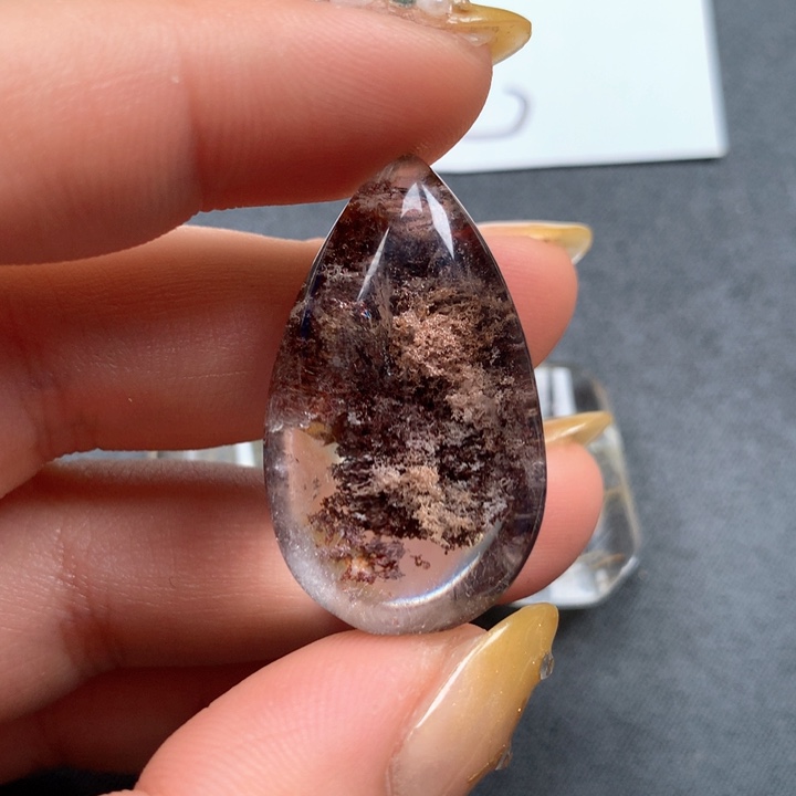 水晶颈饰未镶嵌?*水晶