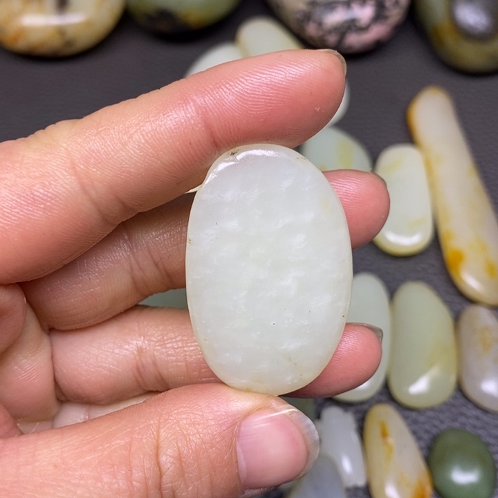 和田玉挂件^_^未镶嵌