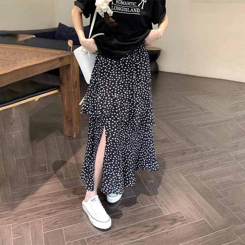 黑色碎花不规则半身裙女春夏2025新款高腰开叉a字裙中长款蛋糕裙