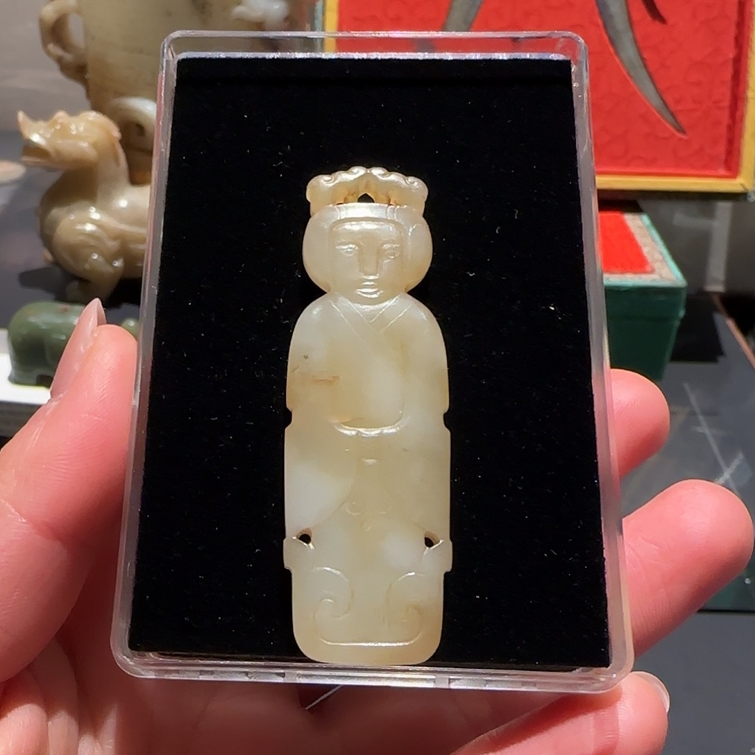 古***赏和田玉未镶嵌挂件