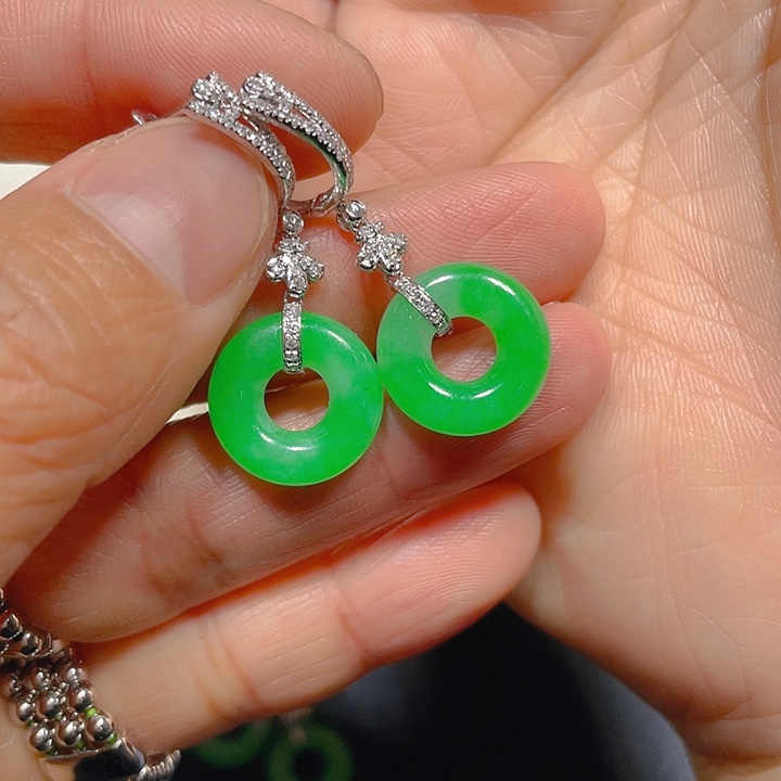 翡翠耳饰18K金镶嵌绿甜甜圈