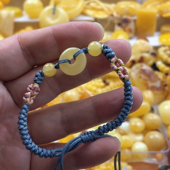 蜜蜡手串未镶嵌手串