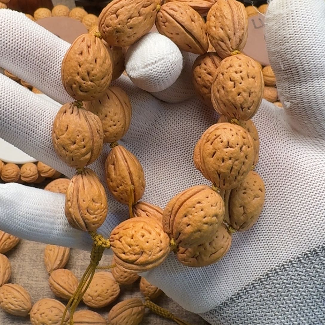 吊坠桃核盘锦奶油核钱袋20颗