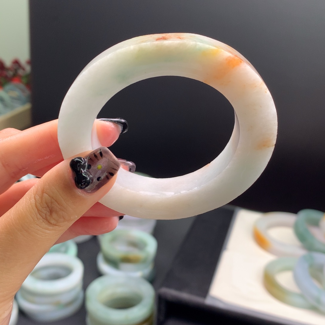 定制翡翠翡翠手镯未镶嵌