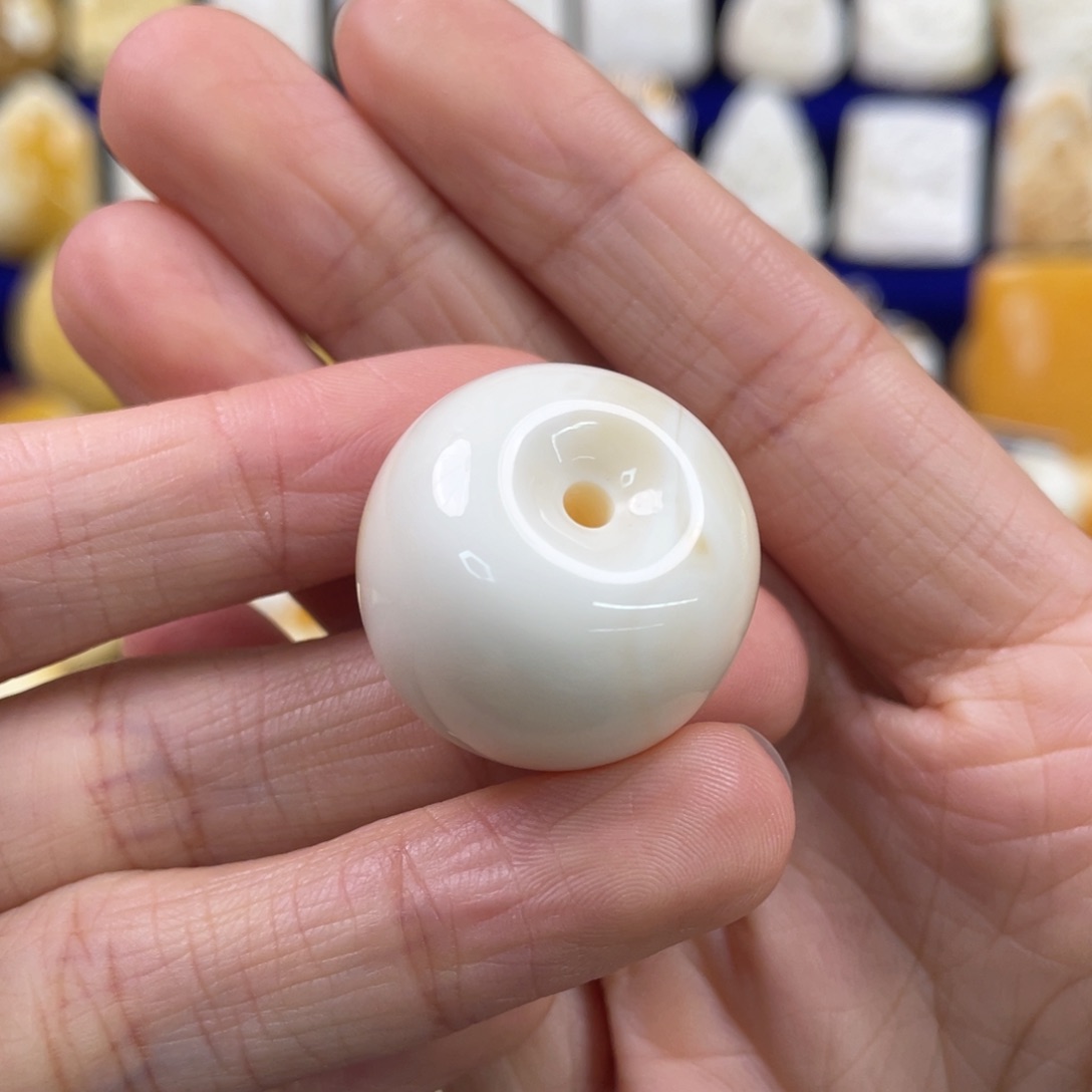 蜜蜡裸石未镶嵌琥珀蜜蜡扣子