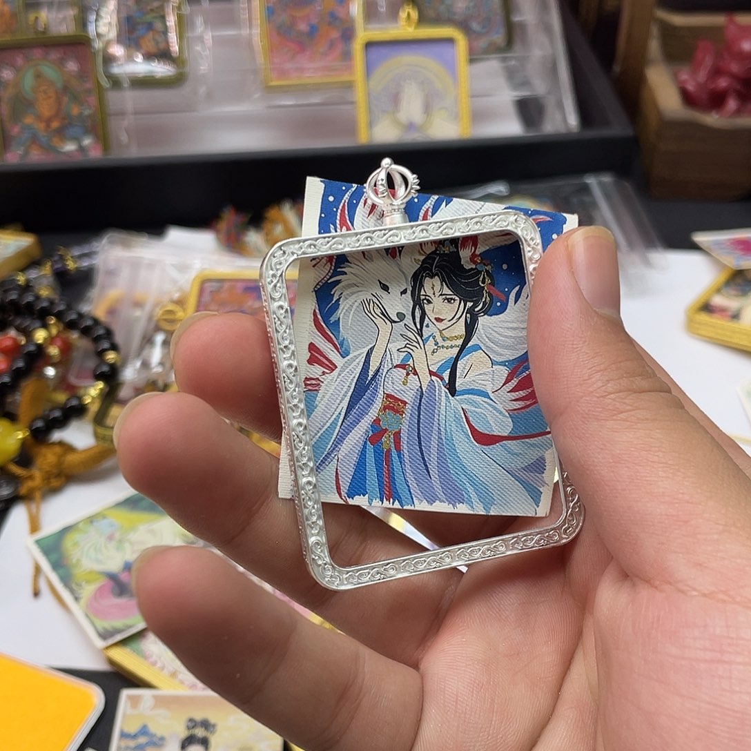 M****合金无绳合金银色九尾狐