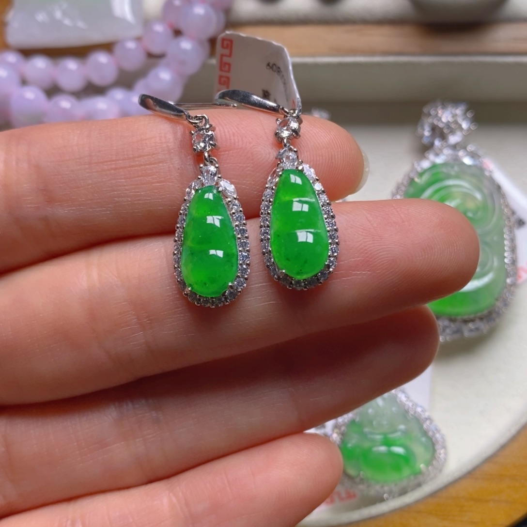 翡翠银S925镶嵌颈饰福豆耳勾