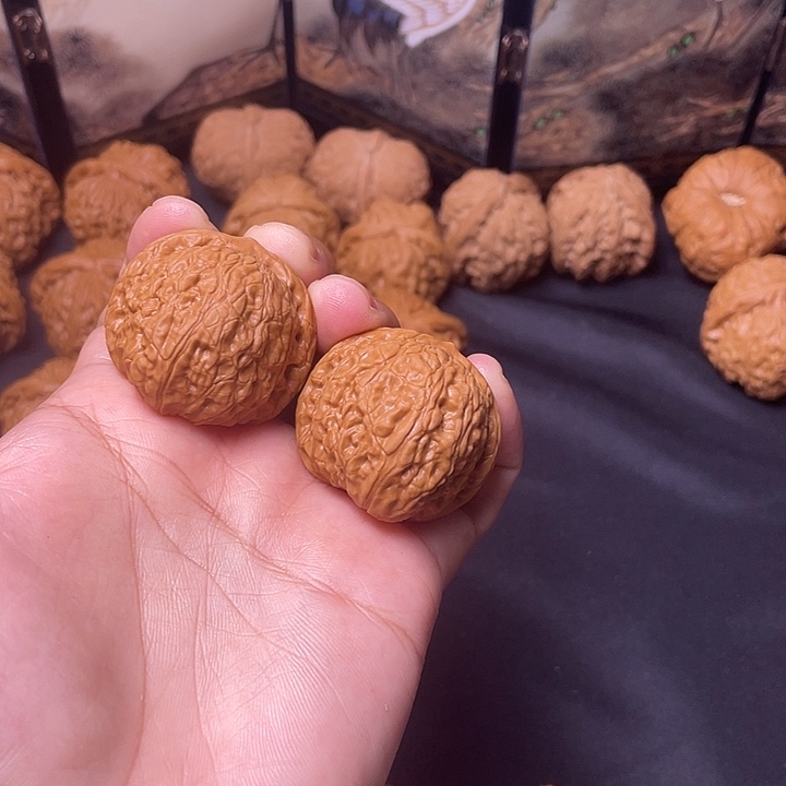 核桃35.5尺乾隆磨。    