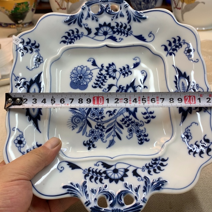 紫砂金瓷阁精品瓷器店