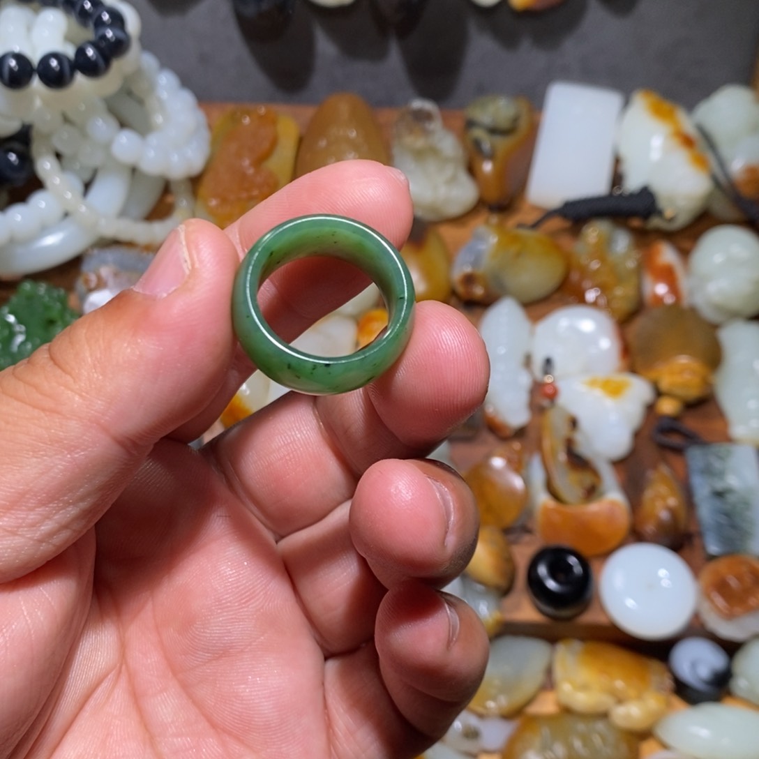 和田玉颈饰未镶嵌用****意