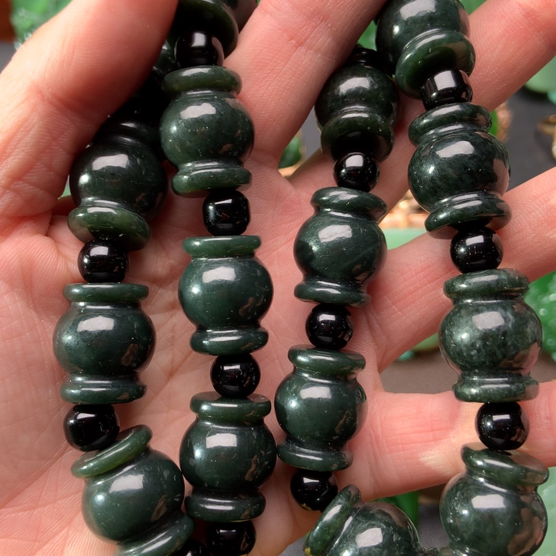 和田玉手串未镶嵌