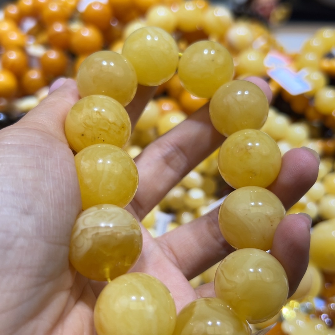 琥珀珠宝奇石未镶嵌