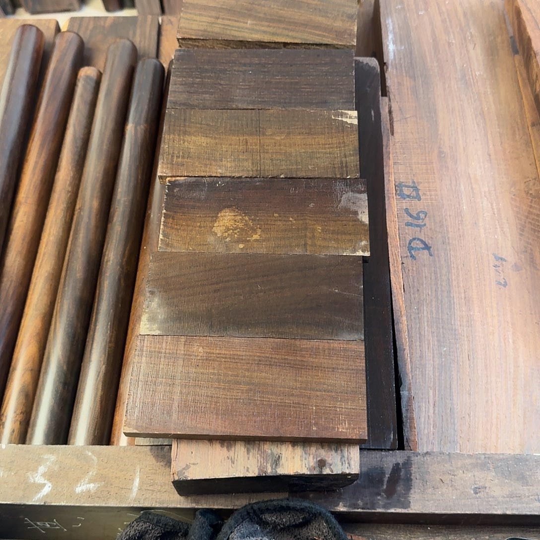 红酸枝木类端景台