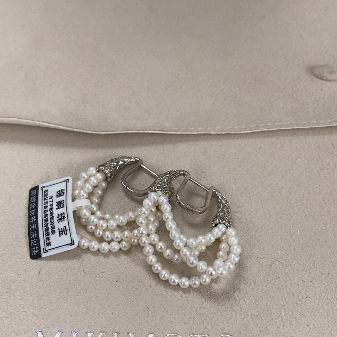 未镶嵌淡水珍珠耳饰