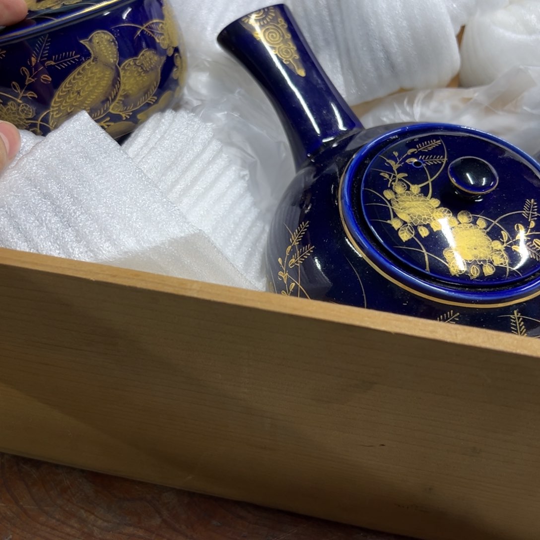 九谷陶瓷有限公司是