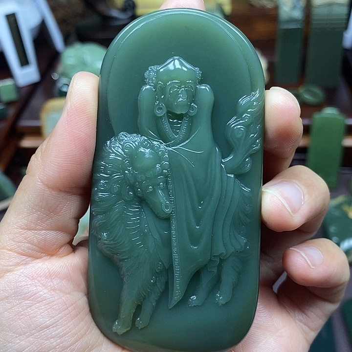 岫岩老玉（透闪石质玉）未镶嵌挂件华**歌