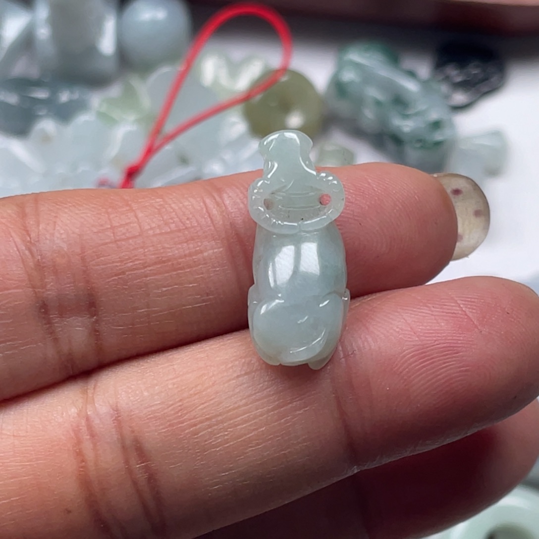 翡翠颈饰未镶嵌66666777