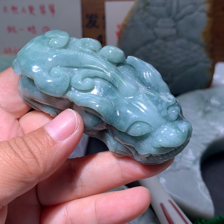 翡翠未镶嵌颈饰保真天然A货翡翠