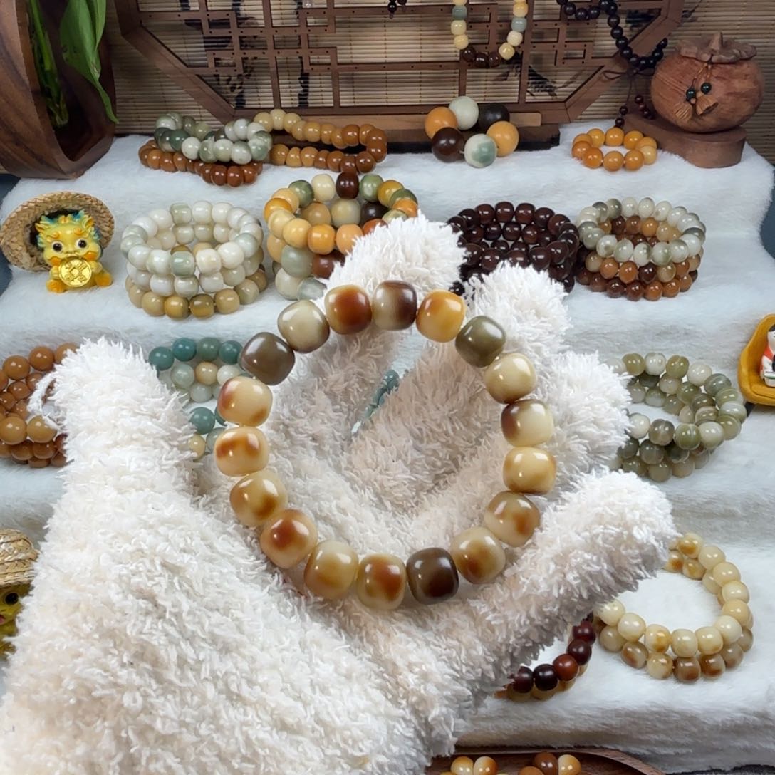 菩提根/象牙果手串虎皮