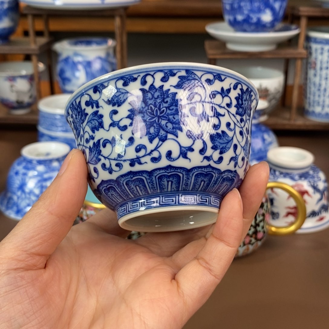 秉**行景德镇陶瓷手工手绘