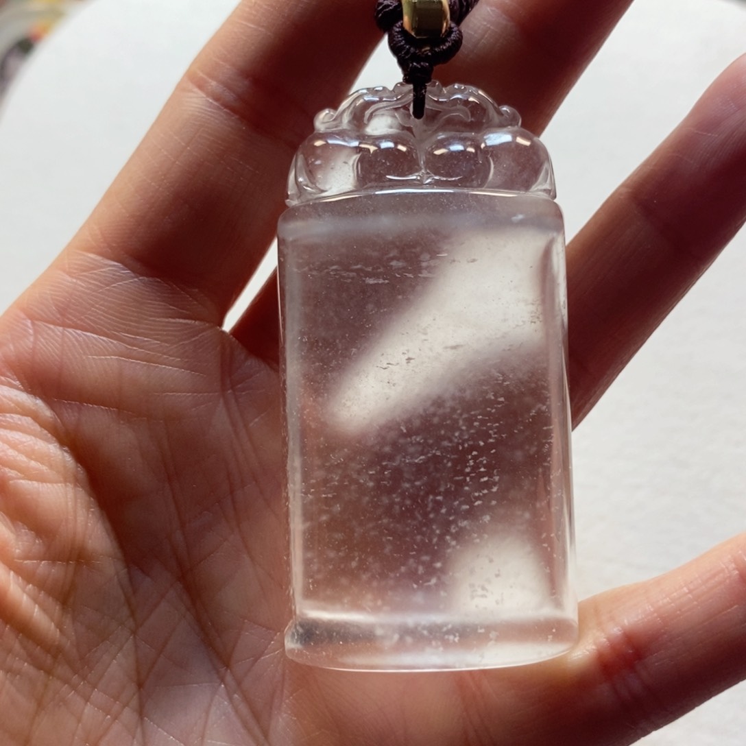 石英质玉颈饰未镶嵌