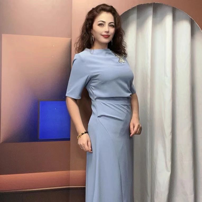 高端大气优雅晚礼服