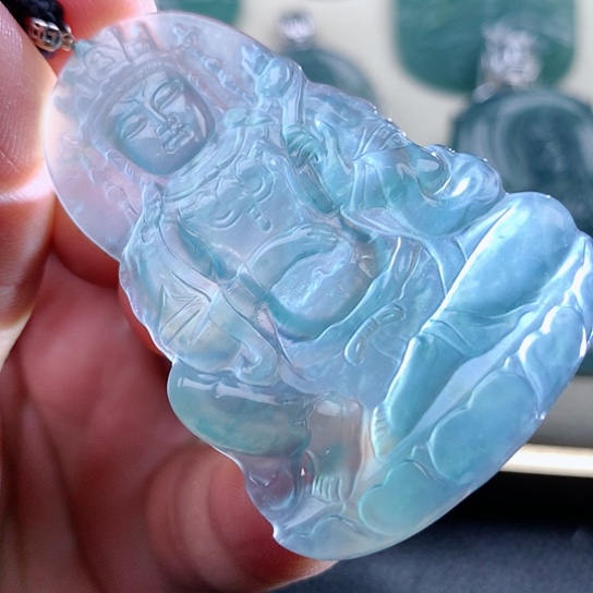 【闪购商品】翡翠颈饰18K金镶嵌天然翡翠