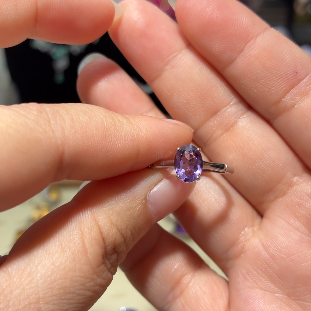 银S925镶嵌紫晶戒指