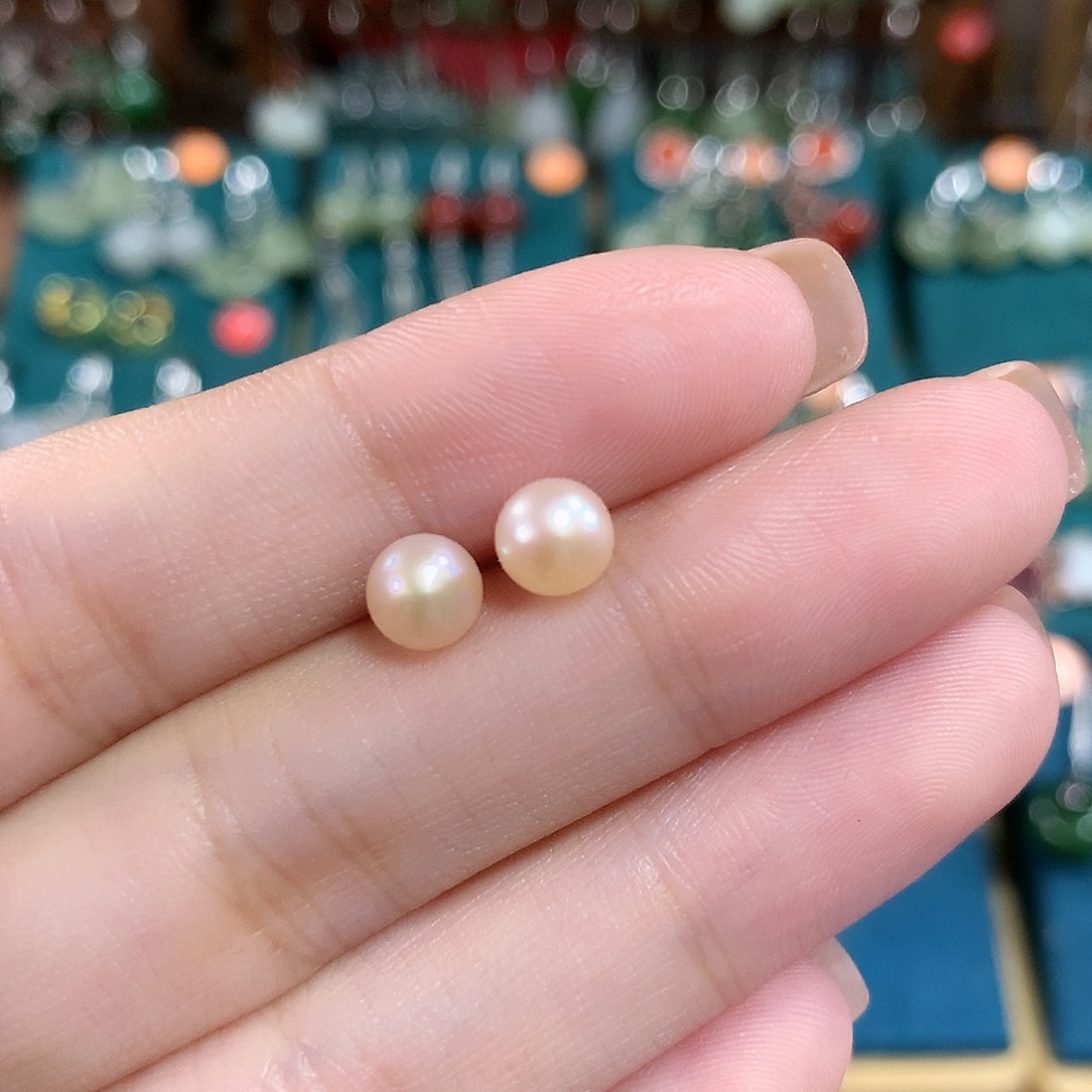 银S925镶嵌耳饰淡水珍珠卡6左右