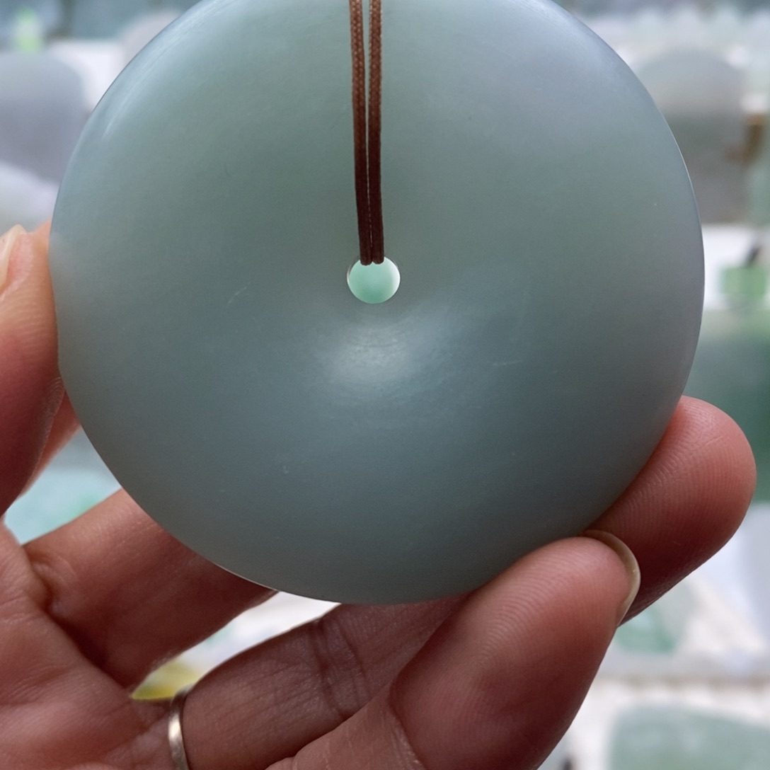 未镶嵌定制翡翠渐**.