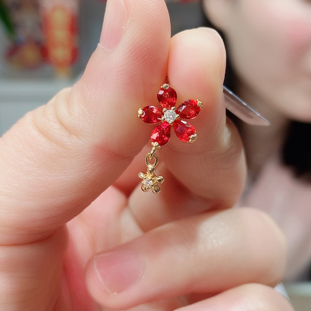 彩色蓝宝石颈饰银S925镶嵌