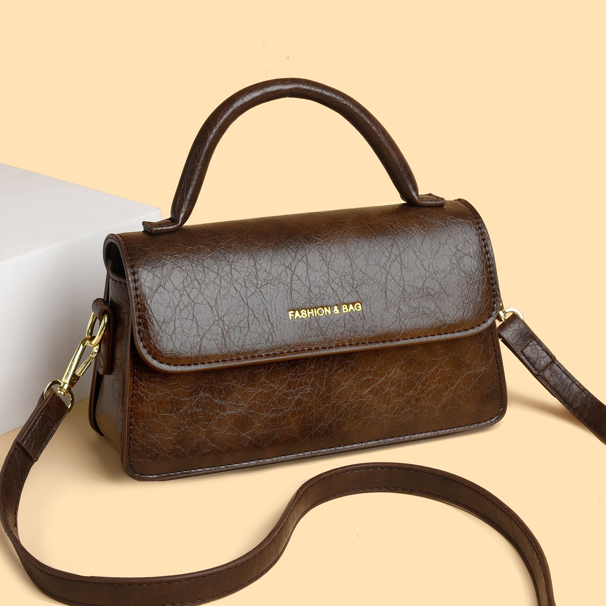 复古小方包高级质感手提单肩斜挎包时尚简约百搭经典质感小方包