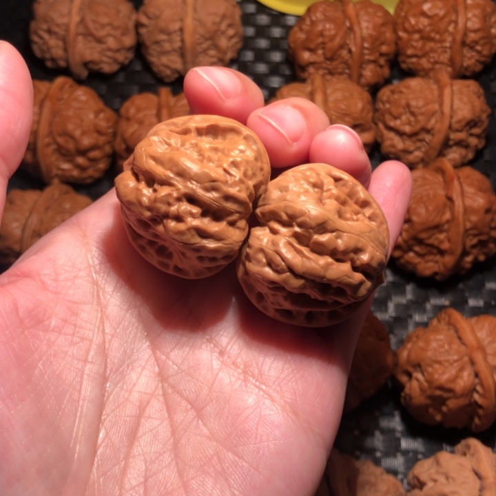 文玩核桃把件四开35