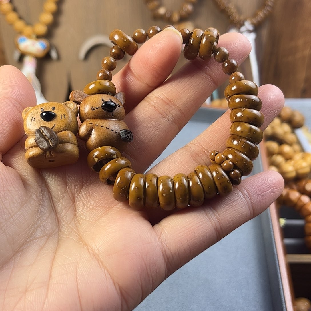 是***呀紫金鼠吊坠紫金鼠手串手持碗肠标题