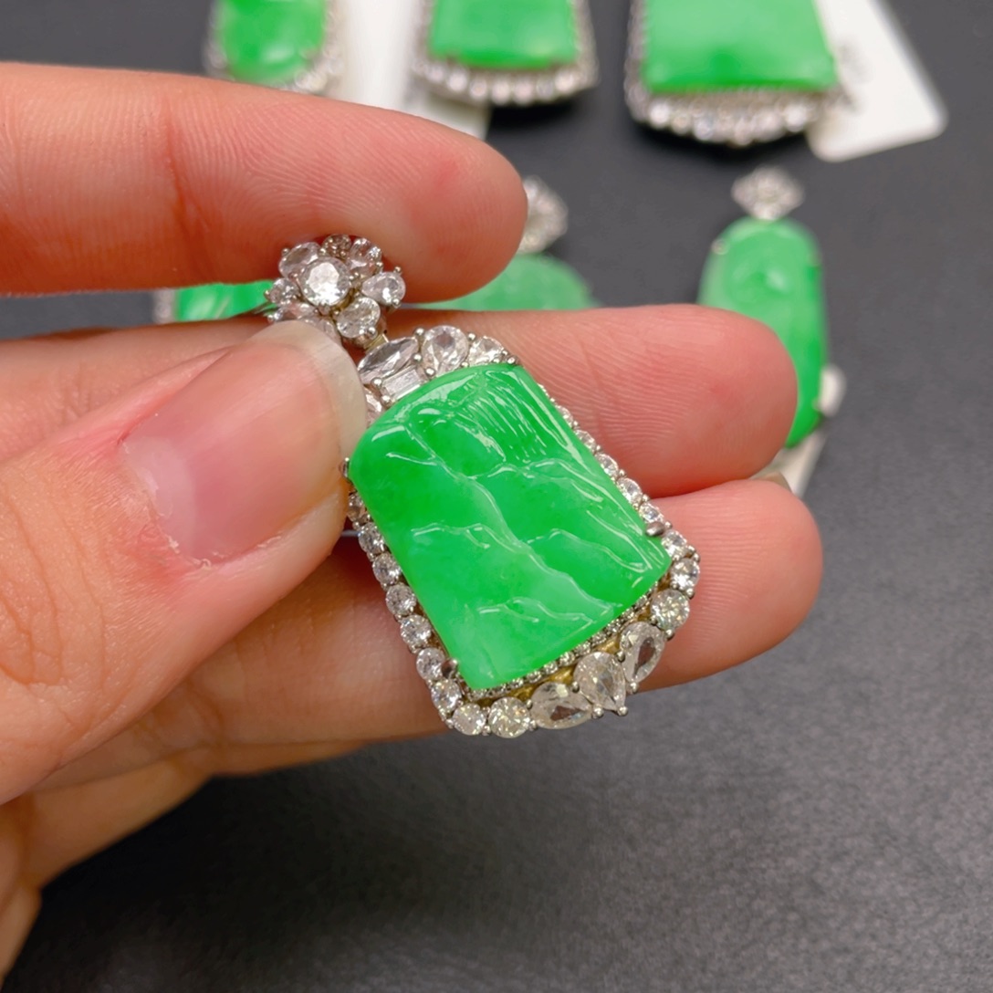 翡翠银S925镶嵌颈饰