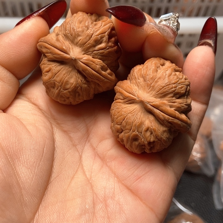 文玩核桃吊坠元宝4