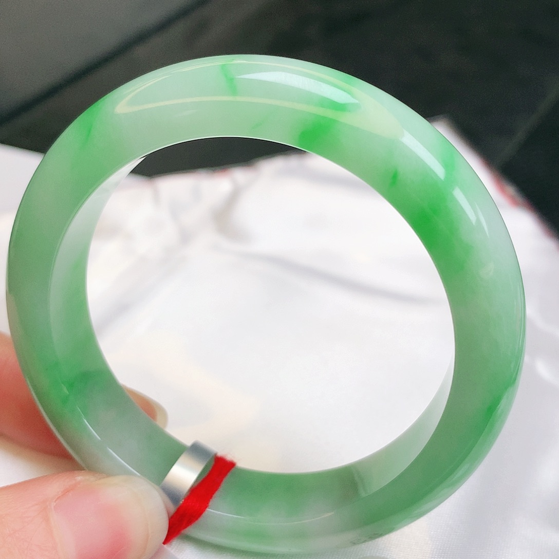 【闪购商品】翡翠手镯未镶嵌缅甸天然a货翡翠