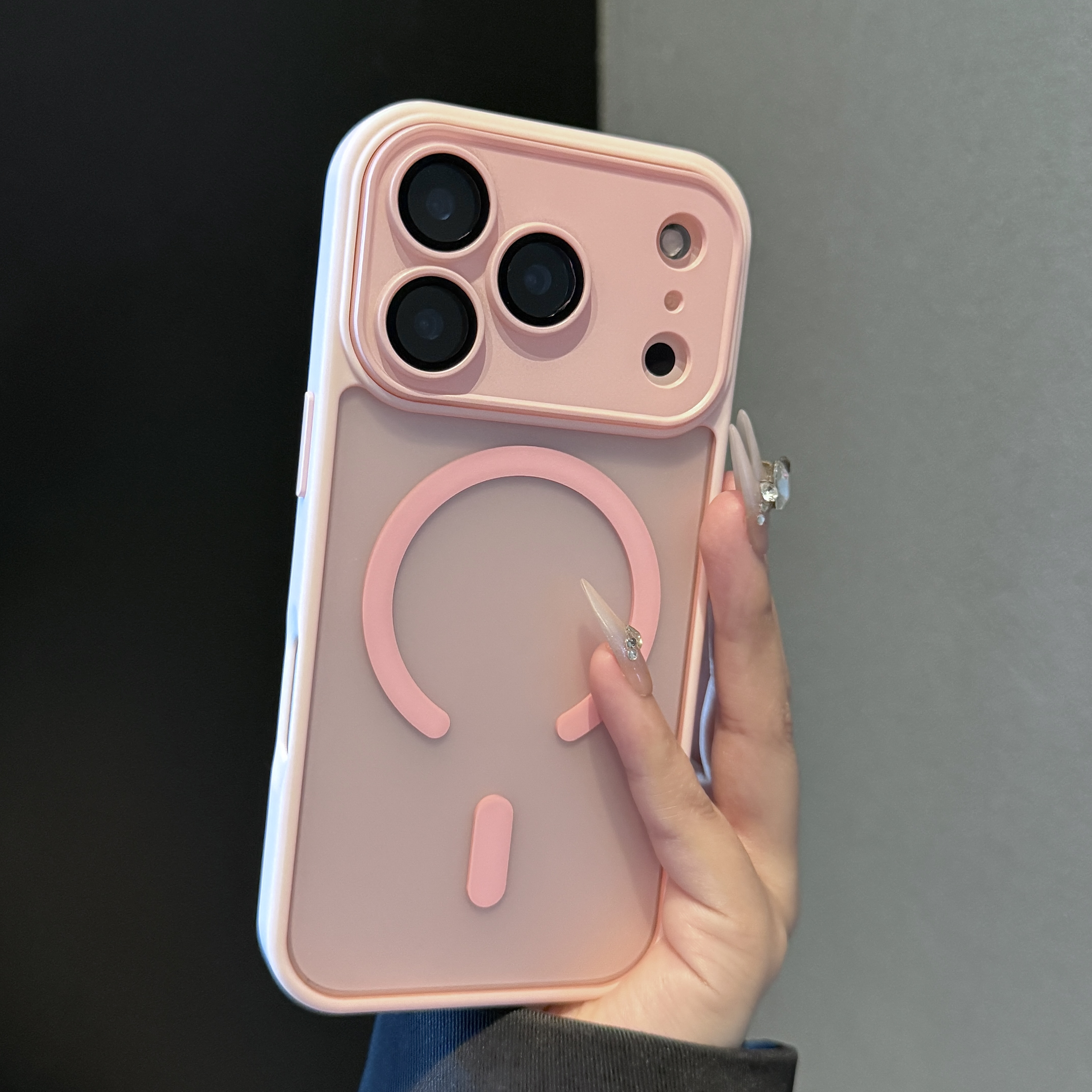 磨砂肤感超薄磁吸适用苹果17promax新款手机壳iphone16pro防摔15p