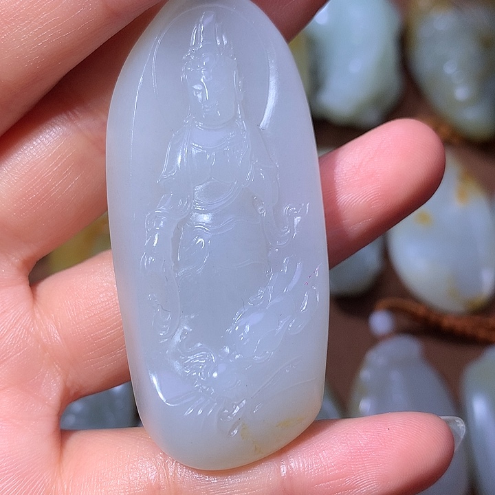 鸿***头和田玉未镶嵌颈饰