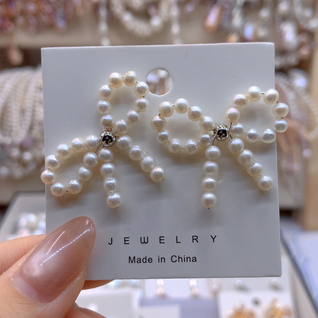 银S925镶嵌淡水珍珠耳饰