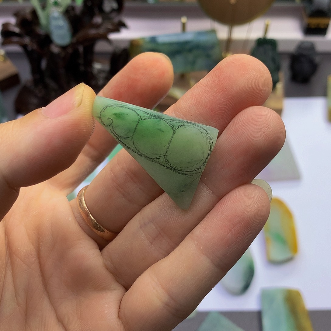 定制翡翠未镶嵌包工