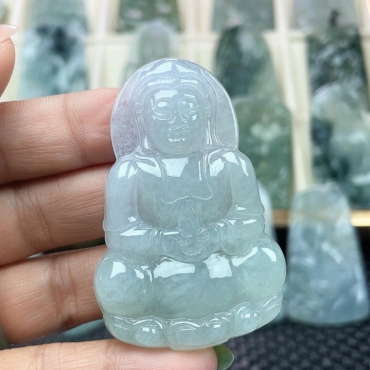 颈饰未镶嵌翡翠天然翡翠A货观音