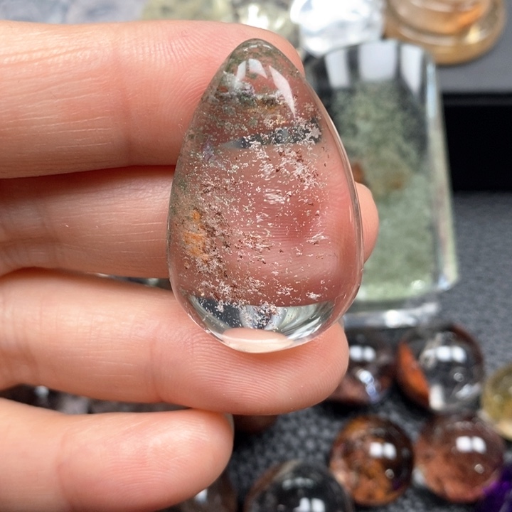 未镶嵌颈饰水晶水晶