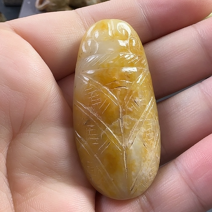 未镶嵌和田玉（糖玉）车挂