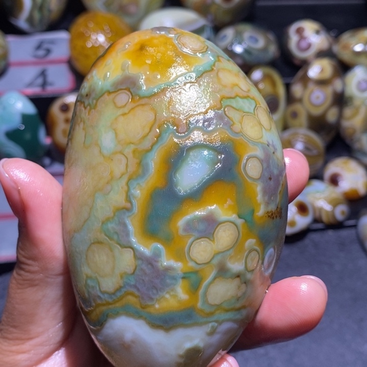 玛瑙/玉髓未镶嵌珠宝半成品150