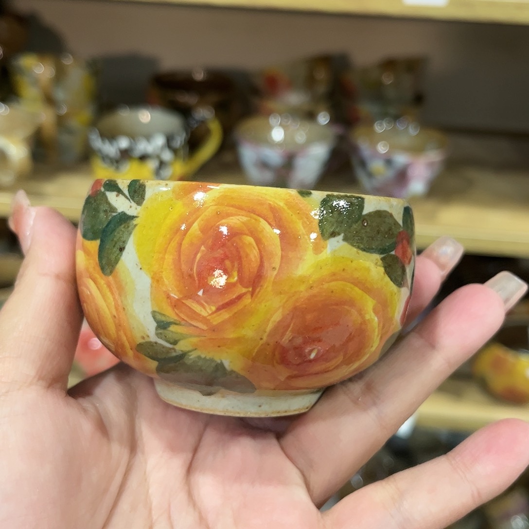 瓷片红红火火过大年